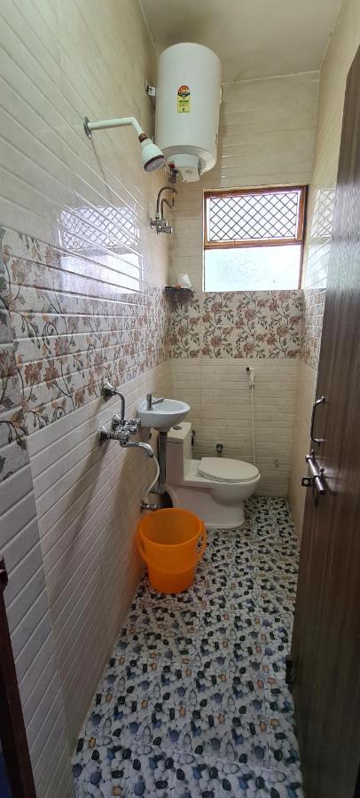 Anukampa Homestay Agra  Esterno foto