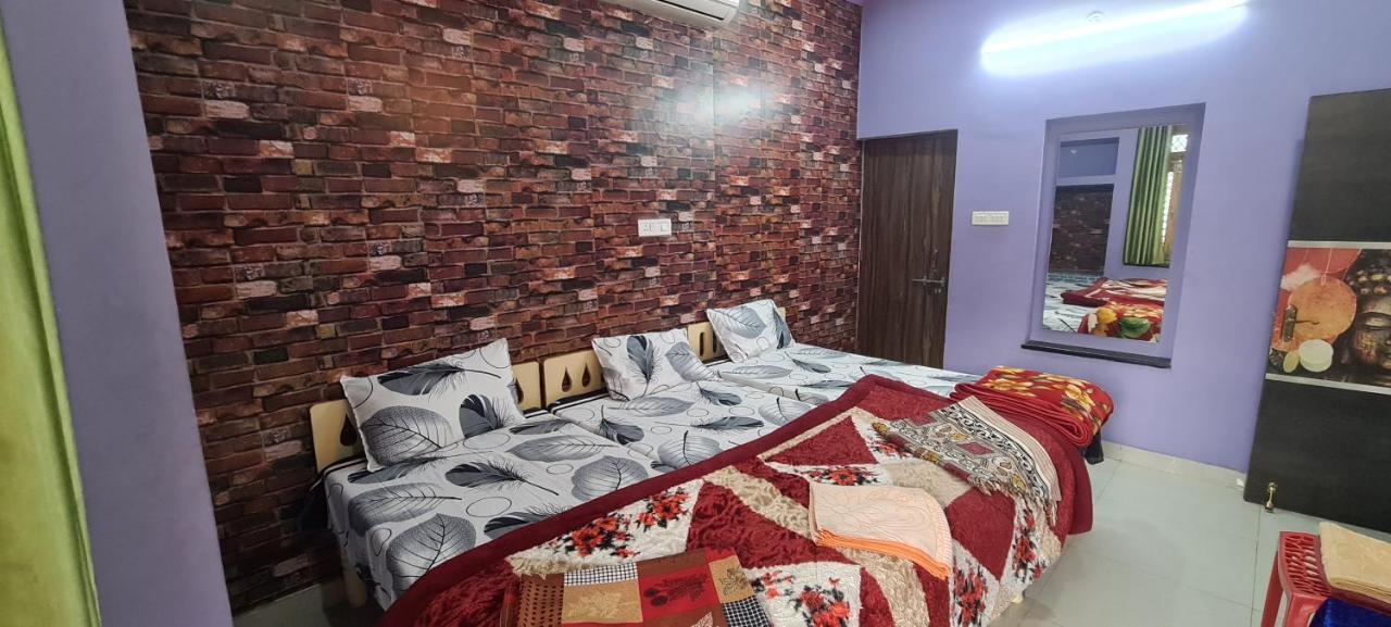 Anukampa Homestay Agra  Esterno foto
